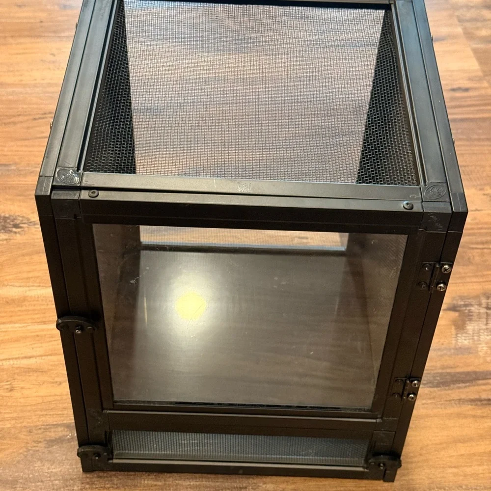 Nano Breeze Zoo Med Enclosure - Picture 5 of 5
